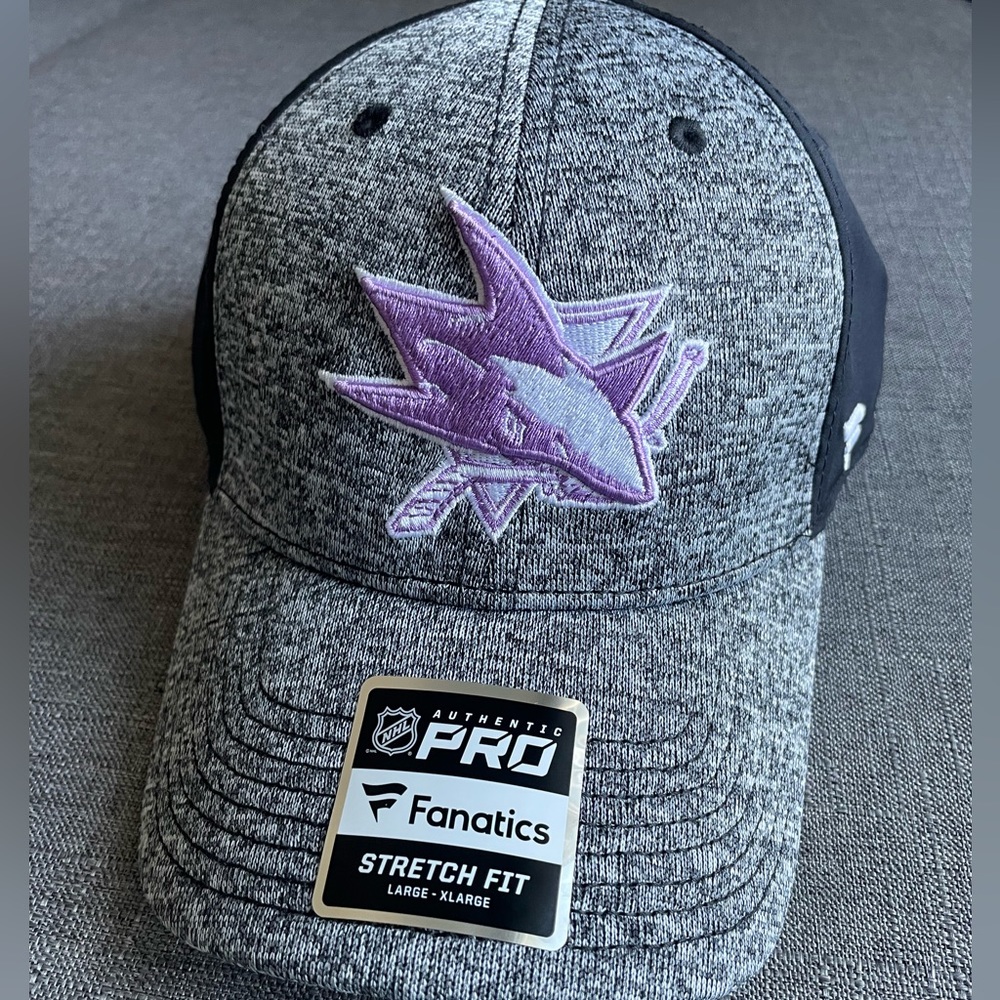 Fanatics NHL San Jose Sharks ‘Hockey Fights Cancer’ Flex Fit Medium/Large Hat